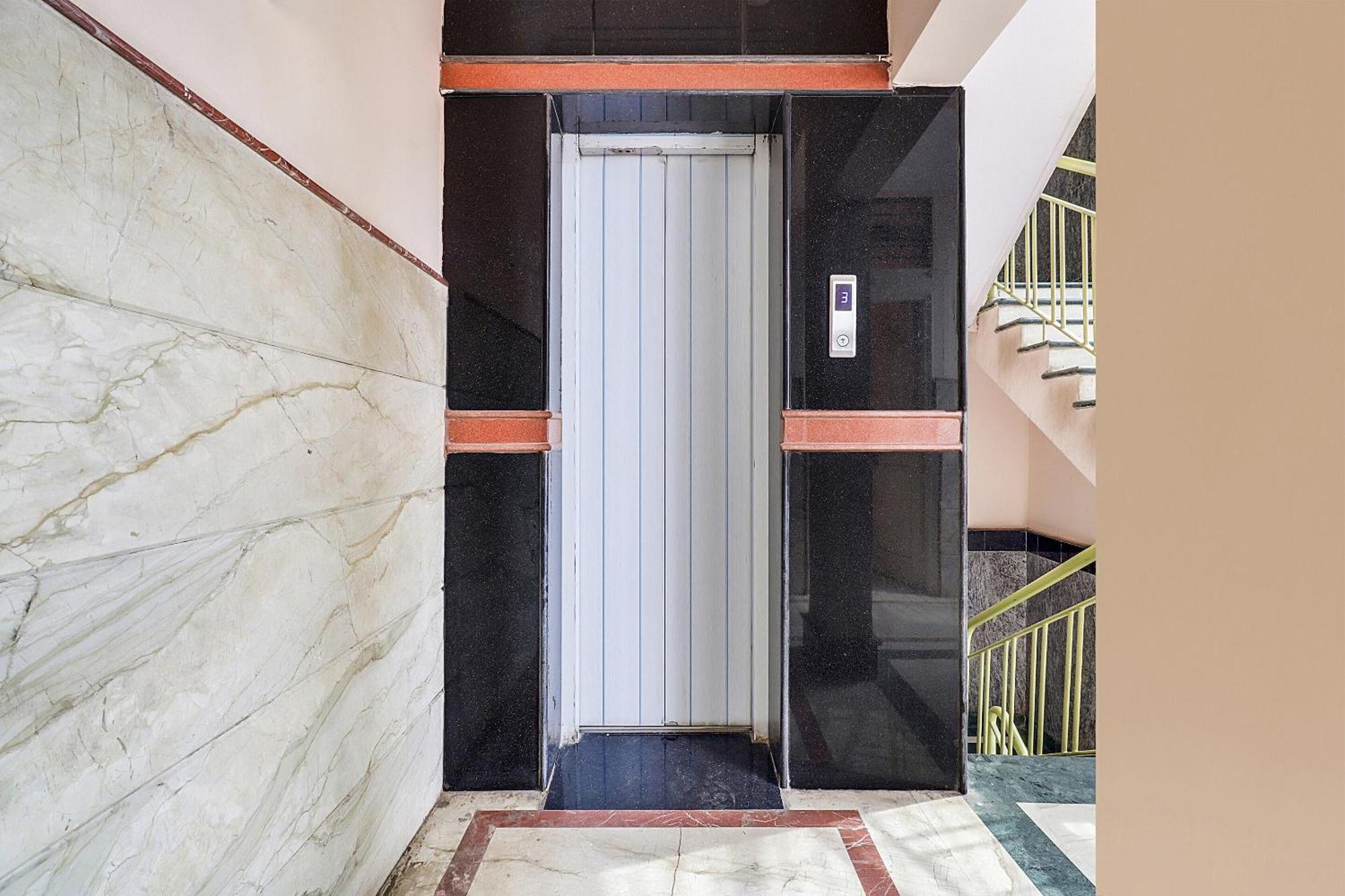 Hotel O Vasavi Residency Bangalore Exterior photo